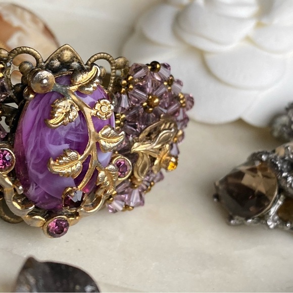 VINTAGE embellished cuff bracelet with purple beads or stones - Picture 4 of 17